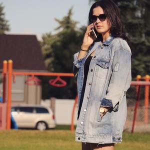 Meet your Posher, Alexandra